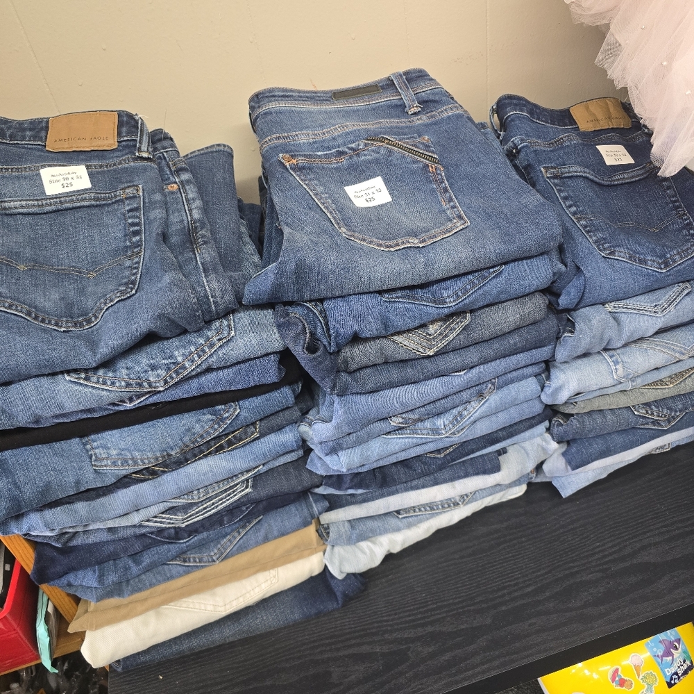 Clothing Live - Picture 4 of 4